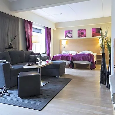 Hotel Scandic 3*